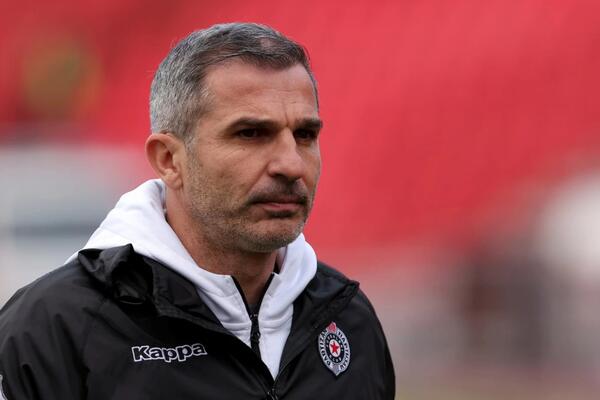 Sada je zvanično: Stojaković otpušten, Partizan objavio ime novog trenera