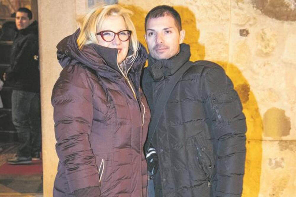 UDARNA VEST O TEŠKO POVREĐENOM SINU SNEŽANE ĐURIŠIĆ! Evo da li mu se STANJE PROMENILO