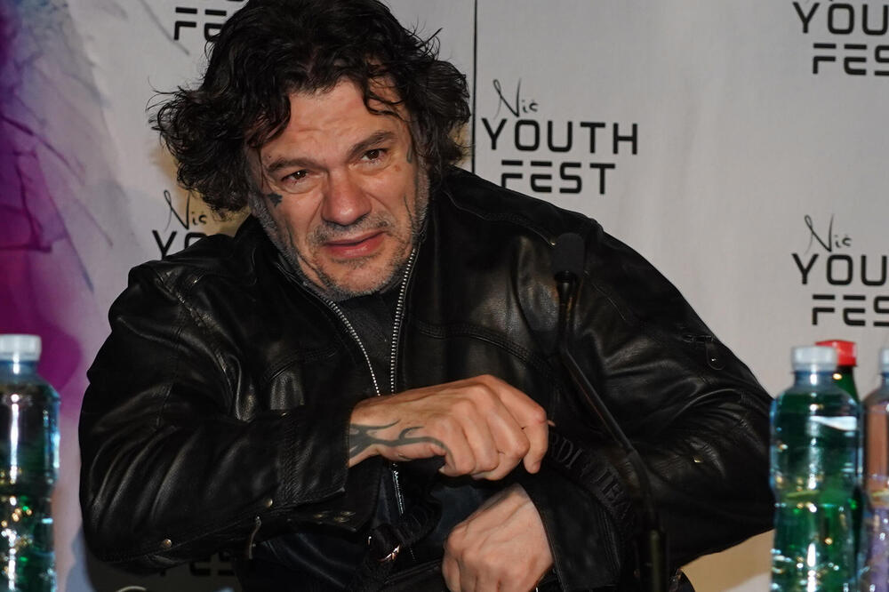 "PROFESOR I UČENIK, TAJ SNIMAK JE ZAVRŠIO NA..." Šokantne tvrdnje tresu Srbiju! Stanimirović ponovo u centru drame