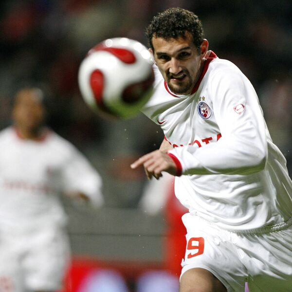 On je bio promašaj Crvene zvezde, a sad rešeta u 41. godini: U Beogradu ga nisu cenili, a sada je prvi strelac lige