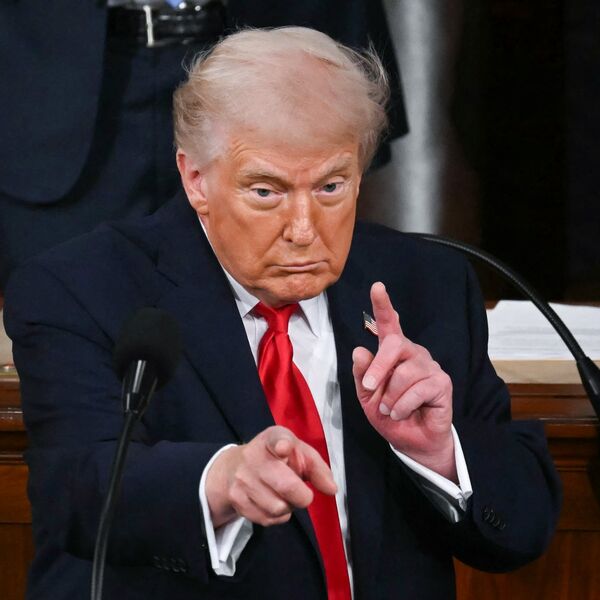 Ako budete to radili, moraćemo da...Tramp zapretio Iranu, ceo svet se trese od njegove pretnje