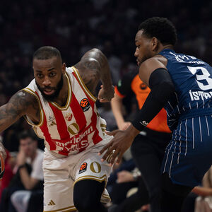 Kodi je bivši: Zvezda dogovorila moćnu zamenu za Miler-Mekintajera!