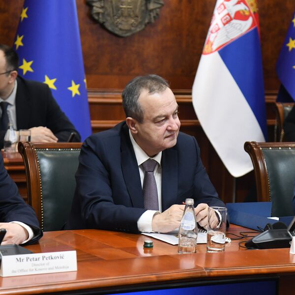 Najnovije informacije o stanju Ivice Dačića! Ima tešku upalu pluća, nalazi se na respiratoru - ŽIVOTNO JE UGROŽEN!