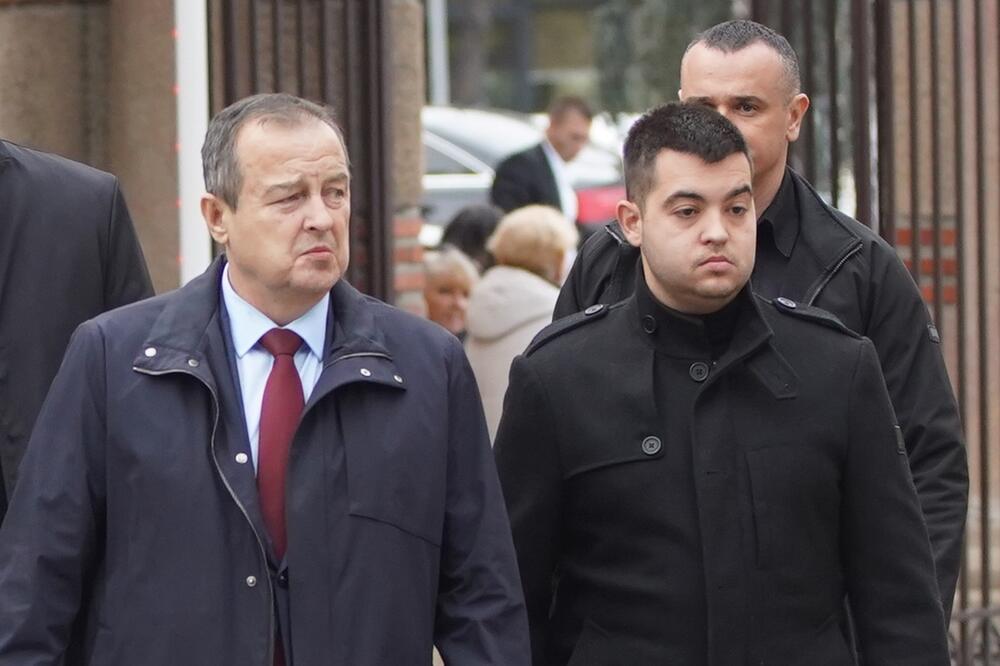 "SA LUKOM SAM..." Sin Ivice Dačića dolazi kod oca u BOLNICU - bivša snajka Milica otkrila čemu se NADAJU