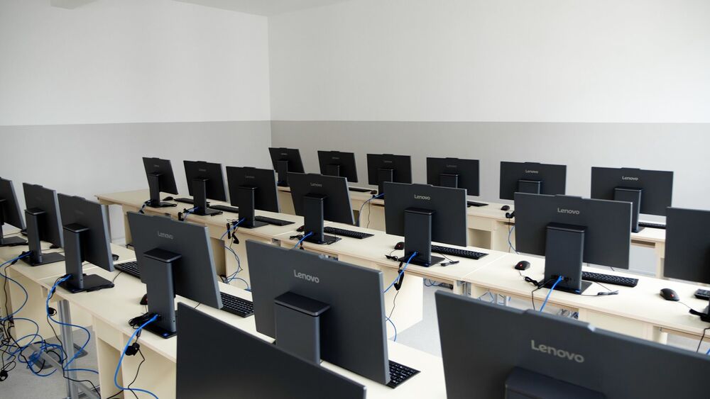 Gimnazija Mladenovac, Gimnazija u Mladenovcu, Mladenovačka gimnazija