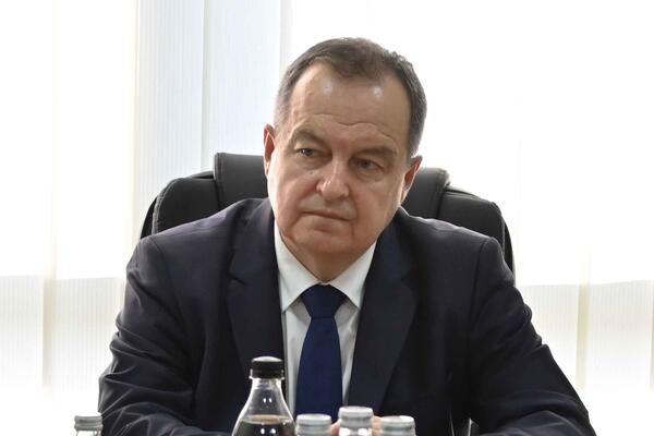 DAČIĆ I DALJE U ŽIVOTNOJ OPASNOSTI, POZNATI DETALJI O NJEGOVOM STANJU: Oglasili se iz Kliničkog centra Srbije