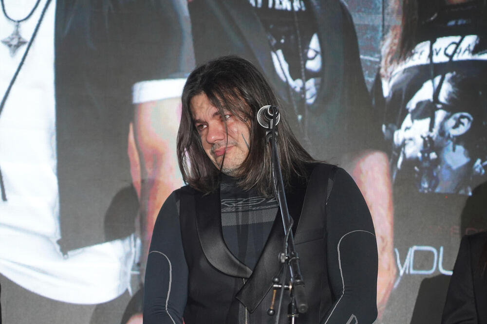 ACA AMADEUS NE PRESTAJE SA ŠOK PRIČAMA: Drama porodice Stanimirović ne jenjava! "Htela je da je vodi da izvadi..."