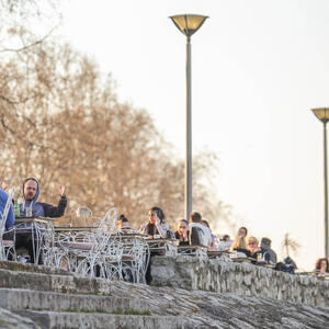 DANAS SUNČANO I TOPLO VREME! Temperatura će biti preko 20 stepeni, ali će nam 1 pojava pokvariti sav UŽITAK