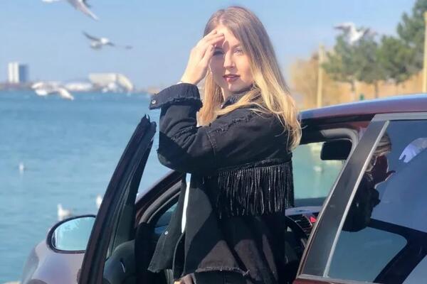 Medicinska sestra Aleksandra (23) umrla na praksi u privatnoj klinici: Požalila na ovu stvar pa odmah izdahnula!