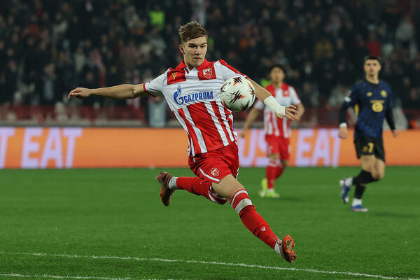 Skauti još dva italijanska velikana gledali Vasilija Kostova protiv Lila - Inter čeka ogromna borba za potpis