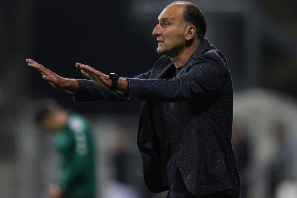 Startne postave Partizana i OFK Beograda: Damir Čakar debituje sa Kostićima (Foto)