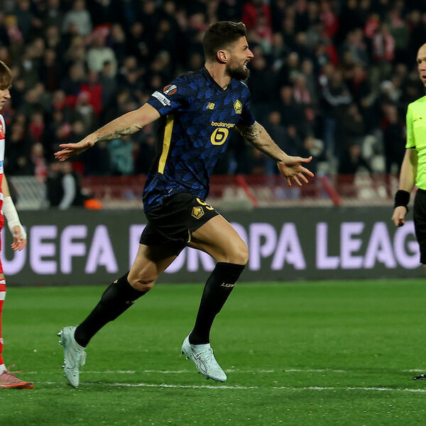 Olivije Žiru srušio Crvenu zvezdu, ali je oduševio Delije kada je spomenuo Darka Pančeva (Video)