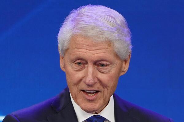 "UVEK JE VOLEO..." Sav blud i razvrat Bila Klintona, NEOPISIVE GADOSTI ISPLIVALE JAVNO! Ova FOTOGRAFIJA ZGRAŽAVA!