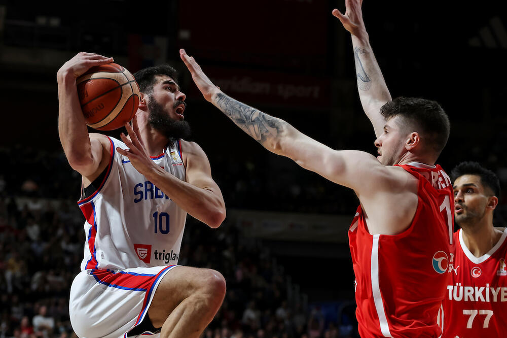 Nikola Kalinić ne igra za Srbiju u Istanbulu! (Foto)