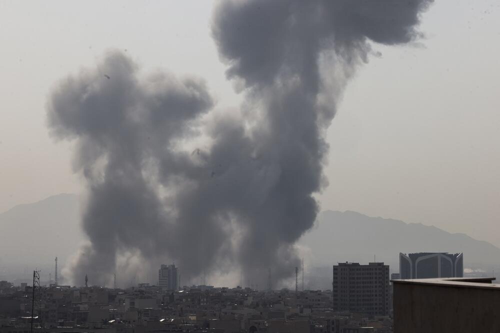 (UŽIVO) Izrael i Amerika napali Iran!