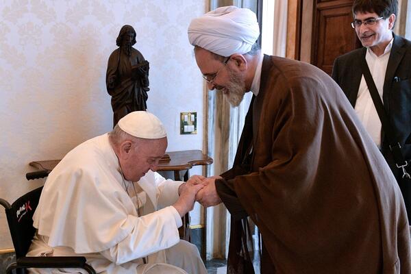 Ovo je novi vođa Irana: Preuzima Hamneijevo mesto i počinje da kontroliše sve