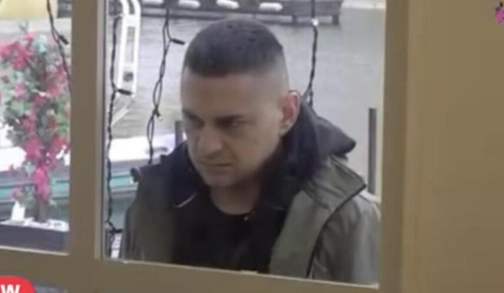 SAV BLED I TUŽAN NE MOŽE DA DOĐE SEBI! Bebici nije dobro od kad je čuo saopštenje Velikog šefa, tiče se Teodore!