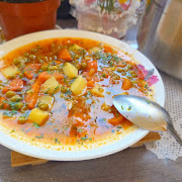 Dekin posni čorbast grašak prste da poližete: Ukus vraća u detinjstvo i moraćete da tražite tanjir više