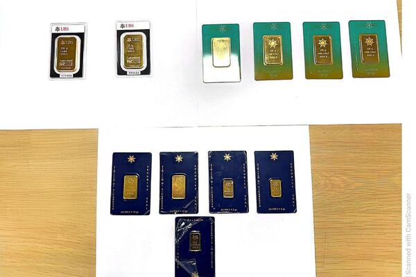 ZAPLENJENA ROBA VREDNA 40.000 EVRA: Carinici na Batrovcima zaustavili PUTNIKA, pa IMALI ŠTA I DA VIDE (FOTO)