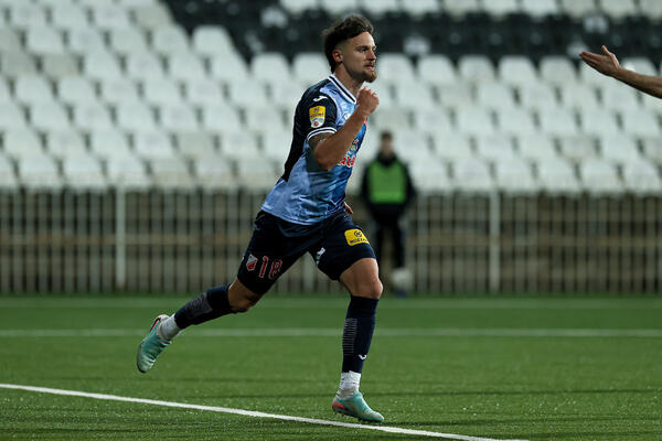 "Nije samo Zvezda, ako ga budemo prodavali uopšte, verovatno je favorit premijerligaš"