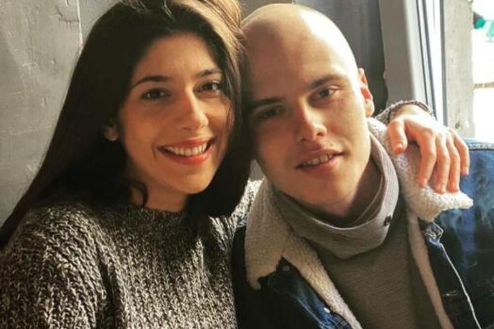 SRBIJU TRESE JOŠ JEDAN RAZVOD! Gotovo je između Miodraga i Olivere! Ona sklonila prezime