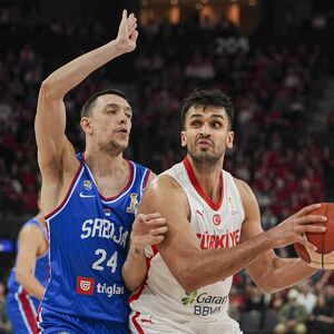Real Madrid doveo centra za F4 Evrolige iz NBA (Foto)