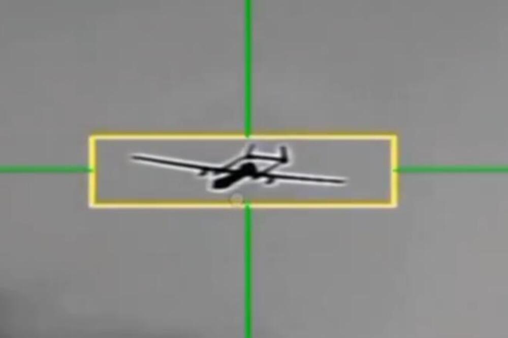 IRANCI UNIŠTILI IZRAELSKI DRON: Akcija izvršena munjevito, pogledajte obaranje! (VIDEO)