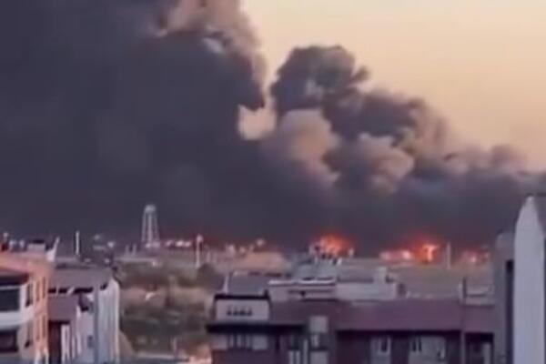 POGOĐEN AERODROM U TEHERANU, IRANSKI PUTNIČKI AVION U PLAMENU! (VIDEO)