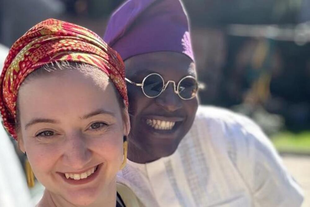 LEONA SE UDALA ZA NIGERIJCA I SA NJIM DOBILA TROJE DECE! Svekrva ostala ZATEČENA kad je VIDELA ŠTA NJEN SIN MORA...