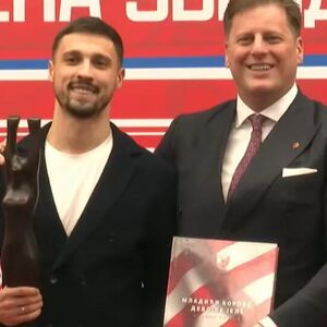 Aleksandra Stamenić i Rade Krunić najbolji crveno-beli sportisti za 81. rođendan