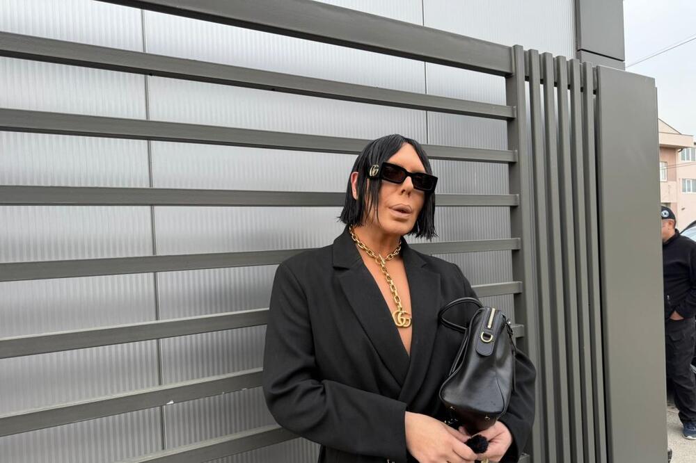 LANČUGA TEŽA OD VRATA! Ludačka transformacija Makedonca ispred Pinka, kad su ga videli ODVALILI VILICE