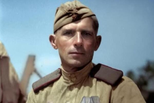 Dimitrije je sa 9 ZAROBLJENICA dobio 73 DECE: Živeli su u izolaciji 19 godina, a onda je PREKO NOĆI POBEGAO!