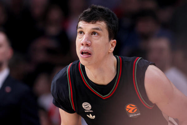 Isplivao snimak: Lučić u žestokom sukobu sa navijačima Zvezde!