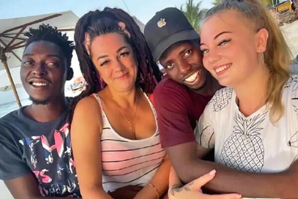 MAJKA I ĆERKA UŠLE U VEZU SA DVA ČLANA MASAI PLEMENA! Verovale im, a nakon isteka viza doživele HOROR