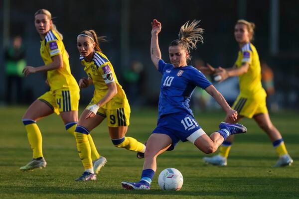 Fudbalerke Srbije osvojile veliki bod protiv Šveđanki!