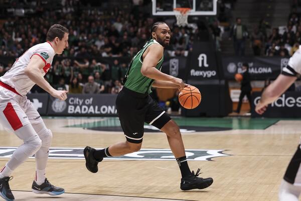 Parker dominirao na debiju za Huventud!