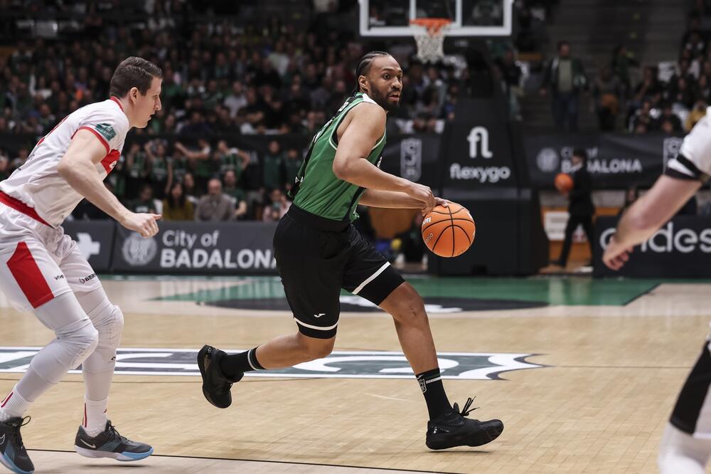 Parker dominirao na debiju za Huventud!