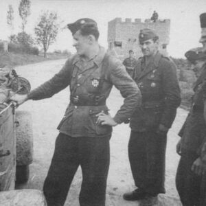 POBIO GIMNAZIJALCE I PALIO SRPSKA SELA NA BOŽIĆ Ustaški KRVOLOK je deda NAŠEG poznatog pevača: NOSIO TITULU VITEZA