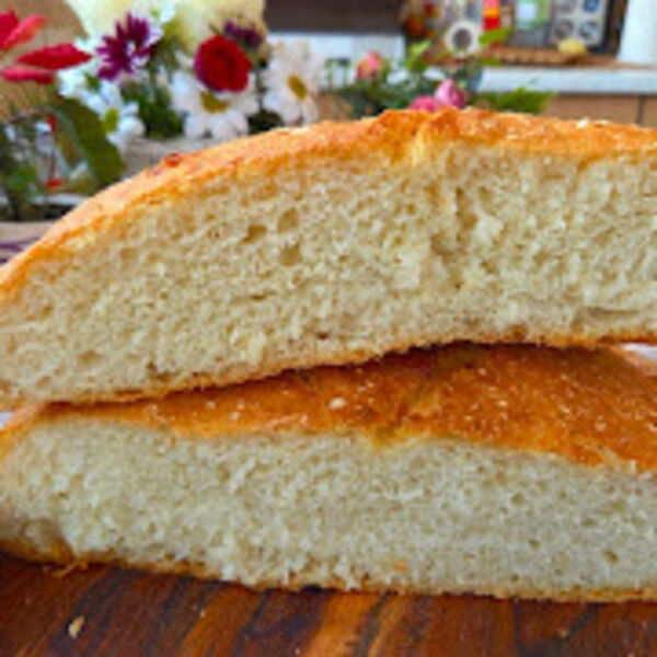 Baka otkrila recept za domaću pogaču kakvu do sada niste jeli: Provereni trik čuda čini, a sve sastojke već imate