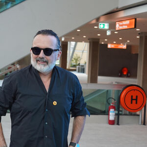 Hrvati skupljaju pare za Tonija Cetinskog nakon sramnog otkazivanja koncerta u Novom Sadu?! Pogledajte ove apele!