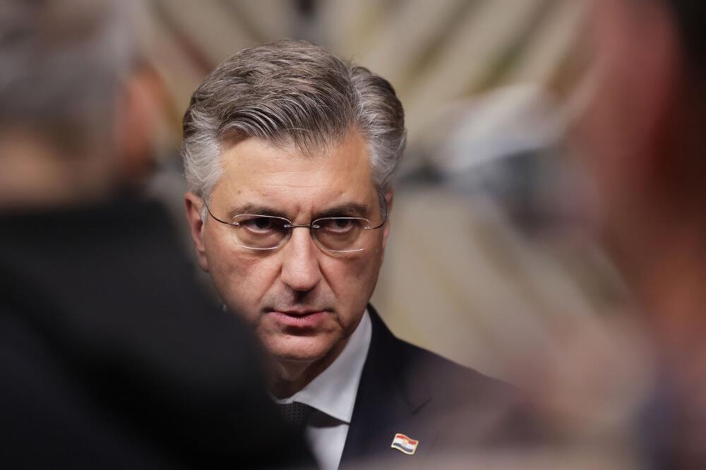 CENE GORIVA SKAČU I U HRVATSKOJ, hitno se oglasio Plenković! Vlada morala smesta da reaguje, evo šta se dešava!