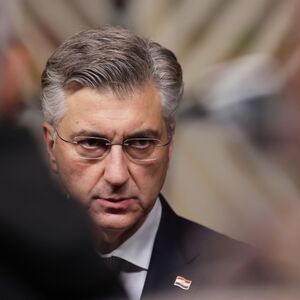 CENE GORIVA SKAČU I U HRVATSKOJ, hitno se oglasio Plenković! Vlada morala smesta da reaguje, evo šta se dešava!