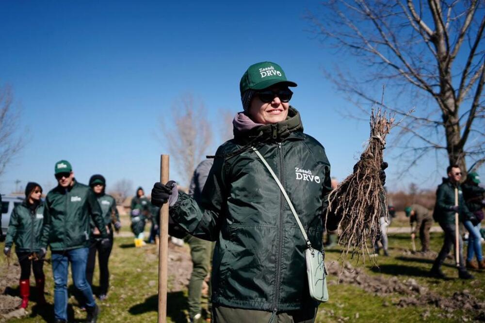 Projekat &bdquo;Zasadi drvo&ldquo; premašio 1.200.000 posađenih sadnica u Srbiji