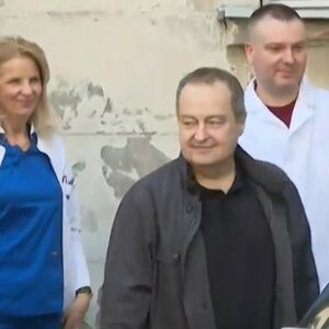 Prva slika Dačića nakon izlaska iz bolnice! Evo u kakvom je stanju, obratio se sa samo jednom rečenicom!