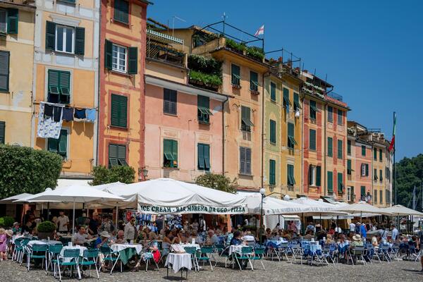 Ove destinacije u Evropi su kao Bogom dane za prolećna putovanja: Vreme će biti savršeno, a cene su sad jeftine!
