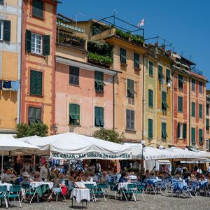 Ove destinacije u Evropi su kao Bogom dane za prolećna putovanja: Vreme će biti savršeno, a cene su sad jeftine!