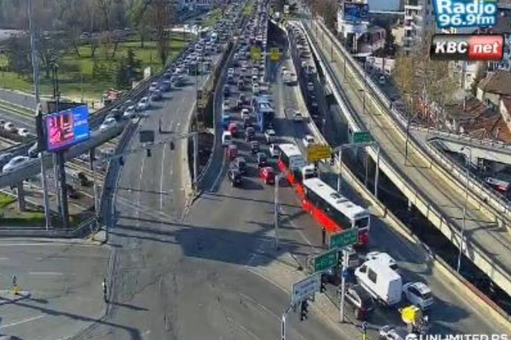 Krkljanac u Beogradu, vozila mile: Na ovim lokacijama je najkritičnije, zaobiđite ih u širokom luku!