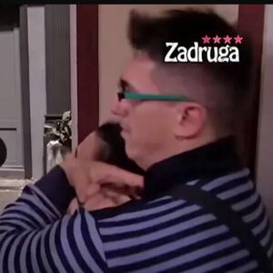 DAVIO JE USRED LAJVA NA NACIONALNOJ TELEVIZIJI! Ove STRAŠNE scene se svi sećaju - ŠČEPAO JE KAO KRVOLOČNA ZVER