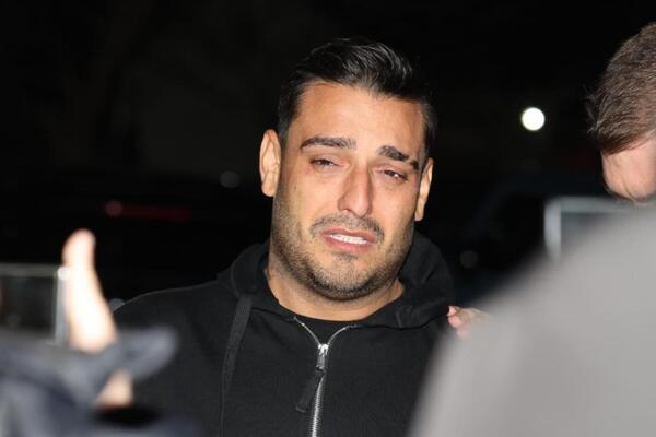 OVIM STIHOVIMA SE DARKO LAZIĆ OPROSTIO OD ROĐENOG BRATA: Njegova tuga nema granice, srce će vam pući