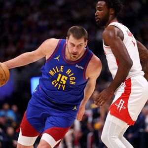 Jokić imao iznenađujuću i retko viđenu statistiku, Embid ponovo nije igrao protiv Denvera